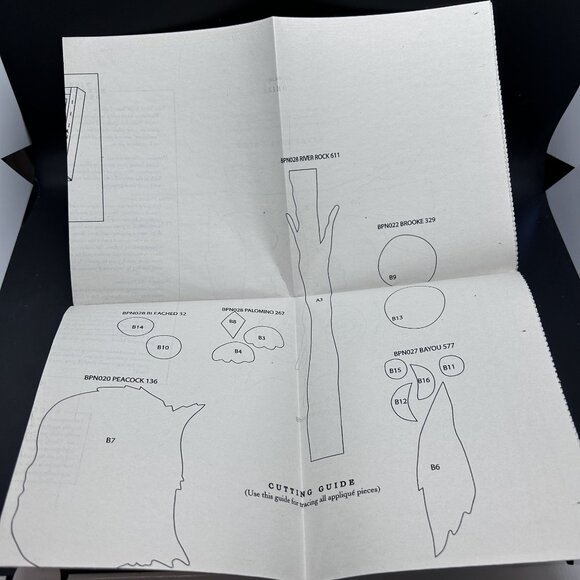 McKenna Ryan “Hooty Harvey” Block 4 Applique Quilt Sewing Pattern Uncut FF - Picture 4 of 5